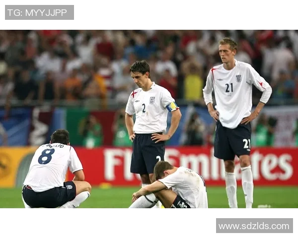 各大足球明星点球技巧与心理分析揭秘助你了解足球场上的决胜瞬间 各大足球明星点球技巧与心理分析揭秘助你了解足球场上的决胜瞬间